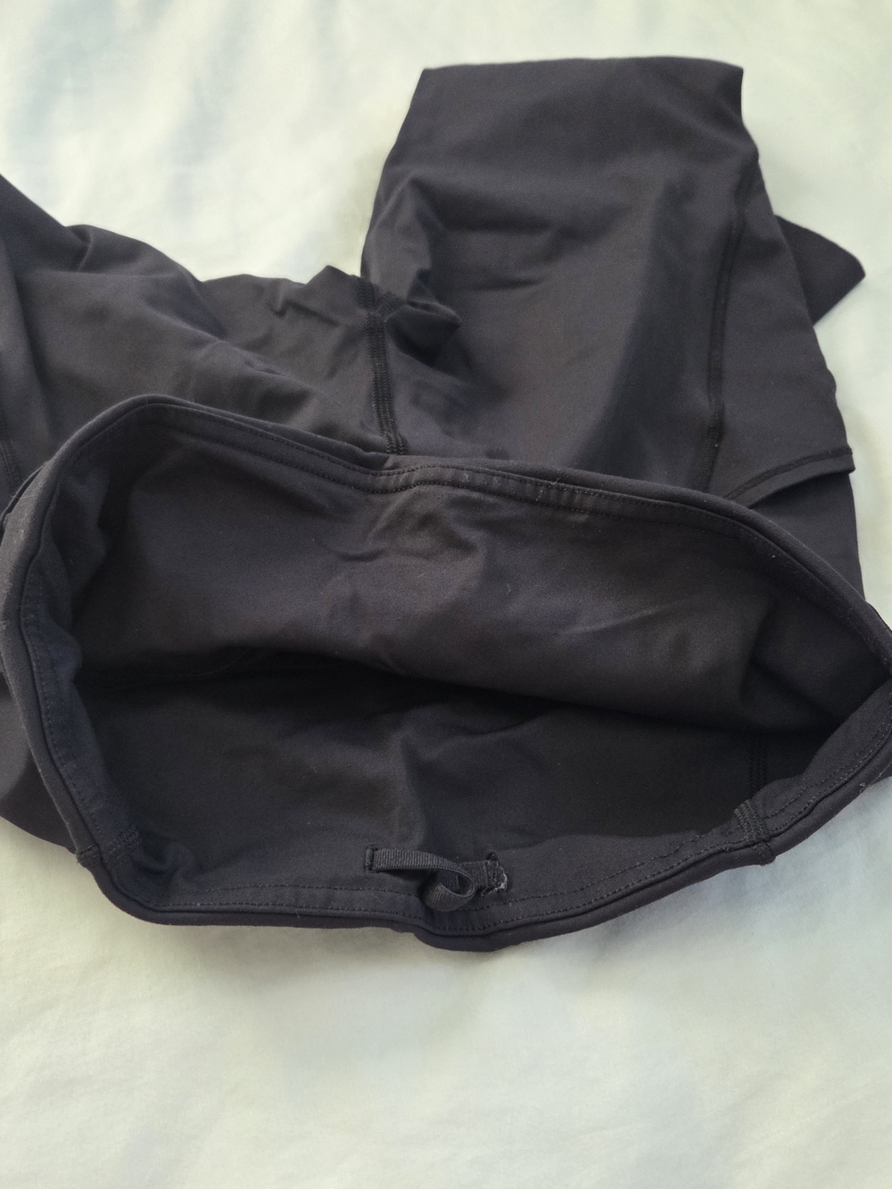 lululemon athletica Black Reflective Detail Leggings - Picture 5 of 9
